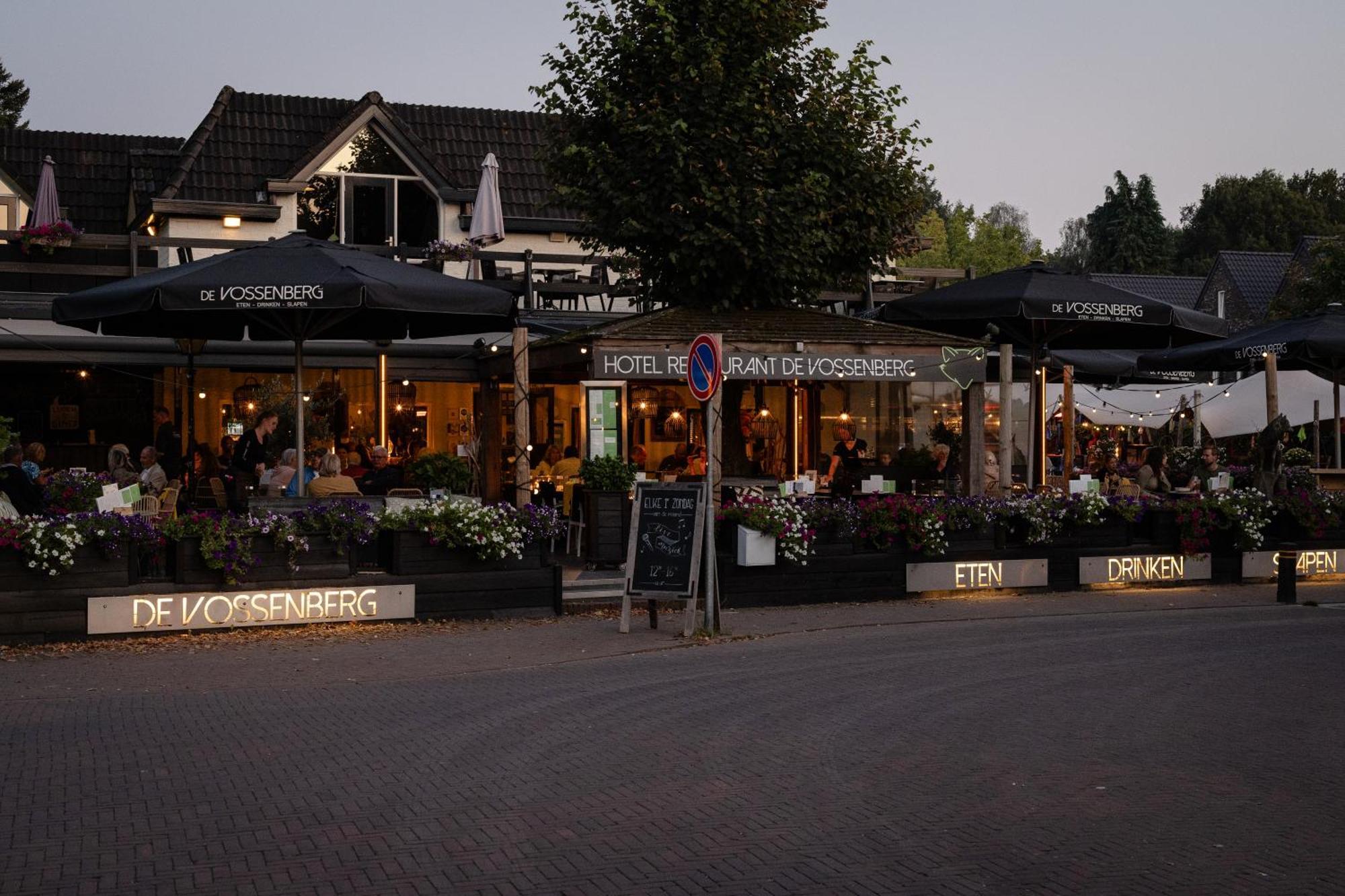 וירהאוטן Hotel Restaurant 'De Vossenberg' מראה חיצוני תמונה