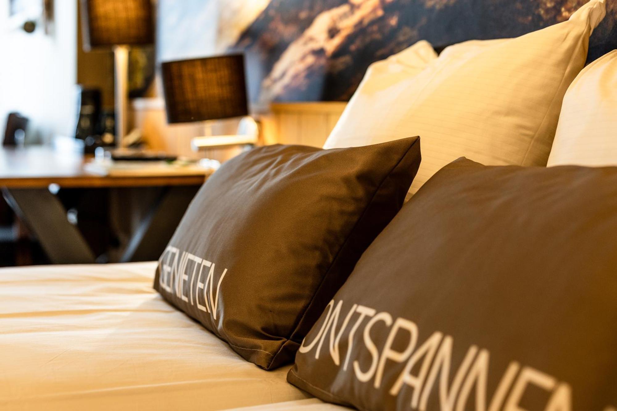 וירהאוטן Hotel Restaurant 'De Vossenberg' מראה חיצוני תמונה