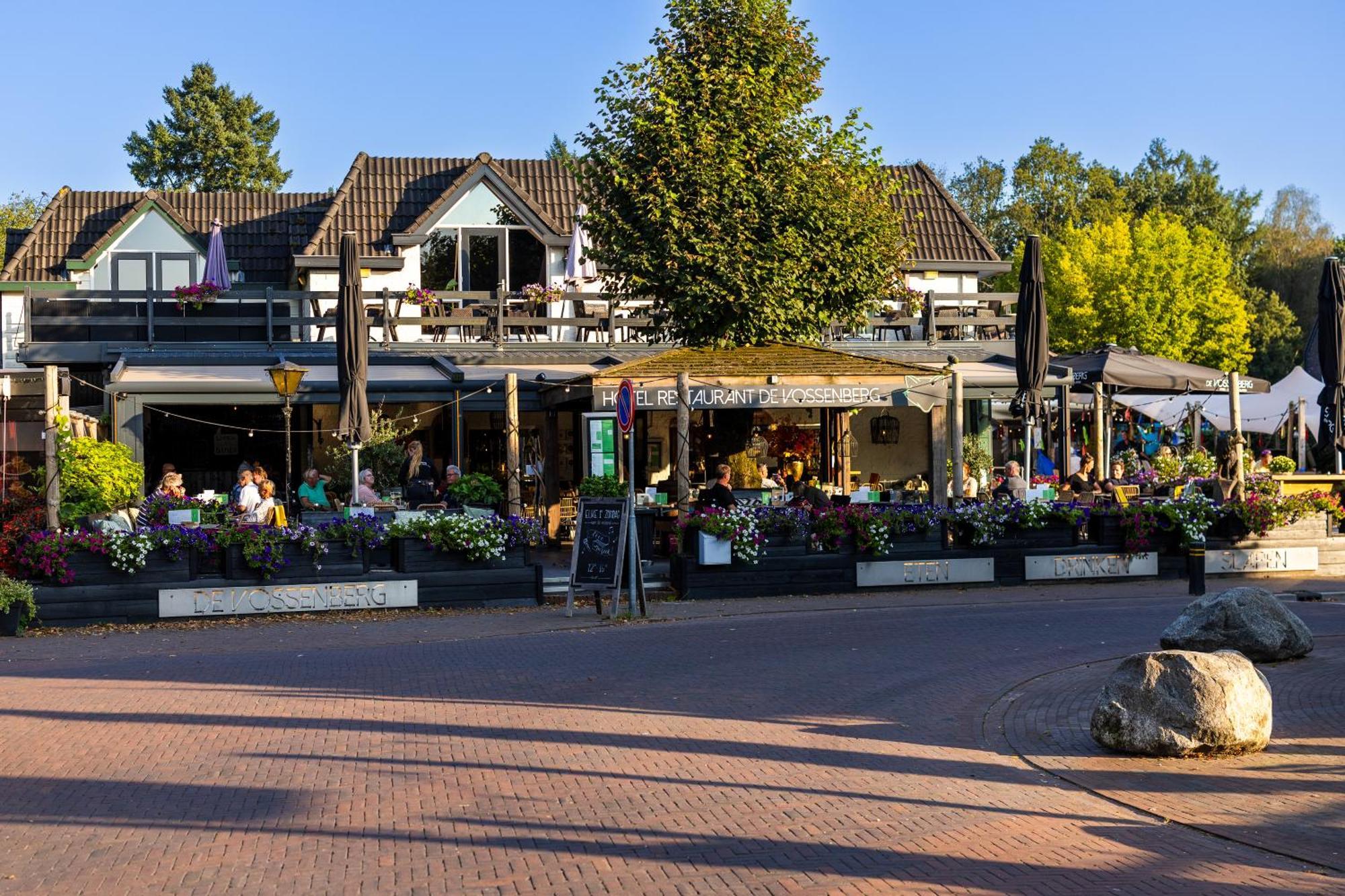 וירהאוטן Hotel Restaurant 'De Vossenberg' מראה חיצוני תמונה